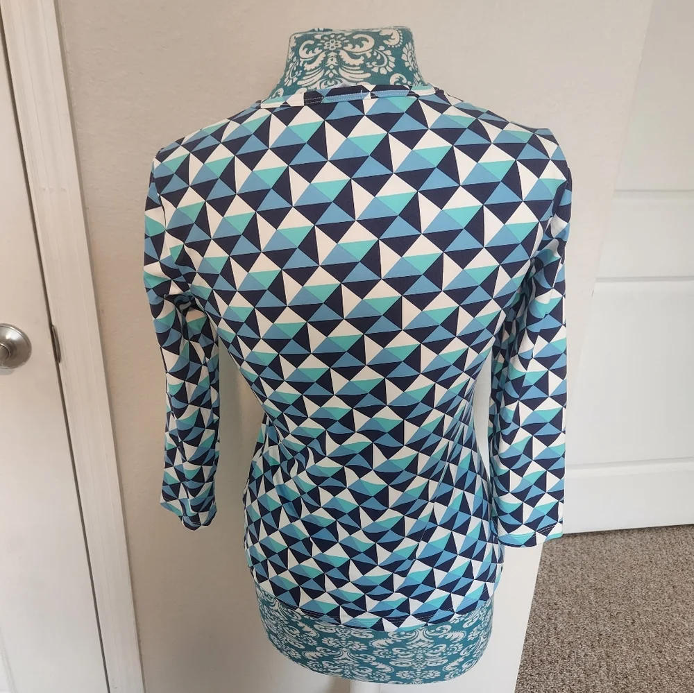 J.mcLaughlin top - Picture 6 of 6